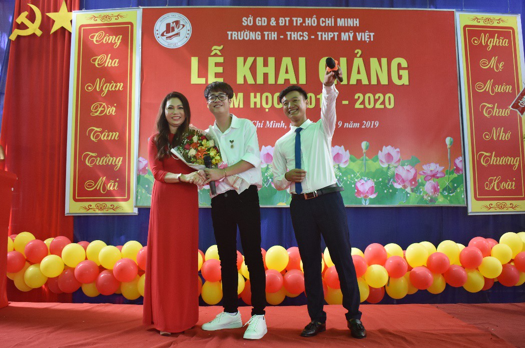 Lễ khai giảng “vui hết cỡ” của teen Mỹ Việt TP.HCM - Ảnh 7.